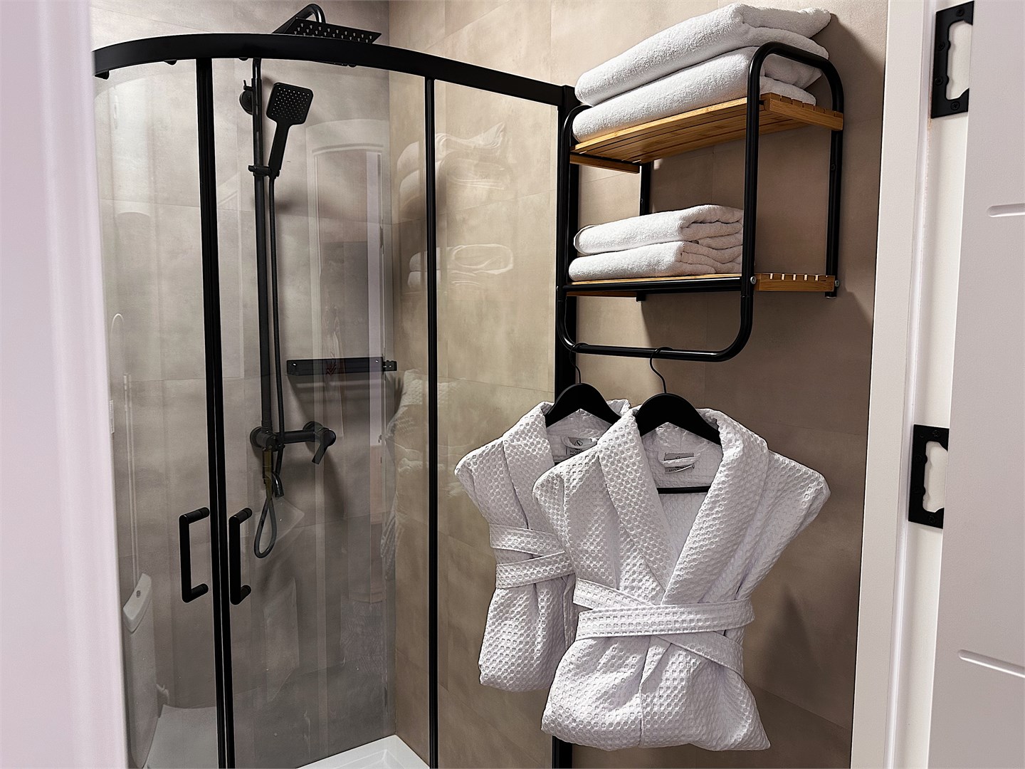 DOUBLE №6 с видом на достопримечательности в Театральная