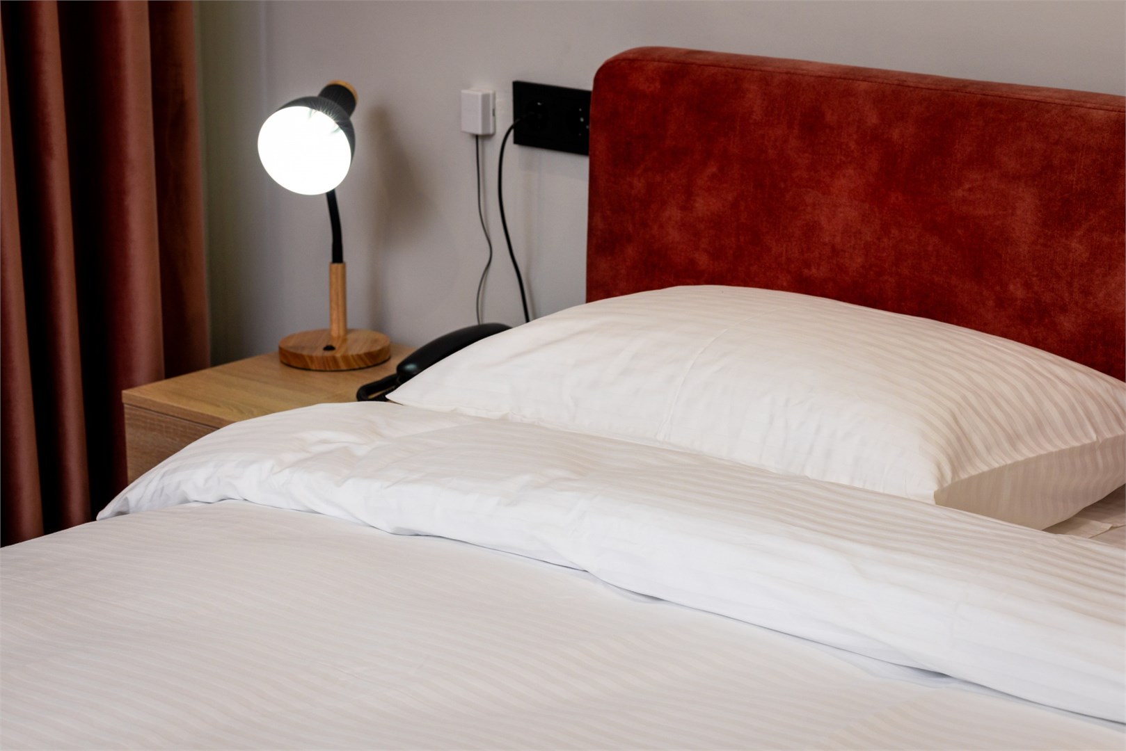 Полулюкс в Беной Тревел