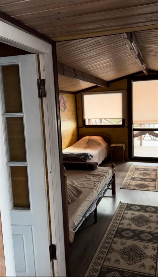 Дом на воде в Атмосфера