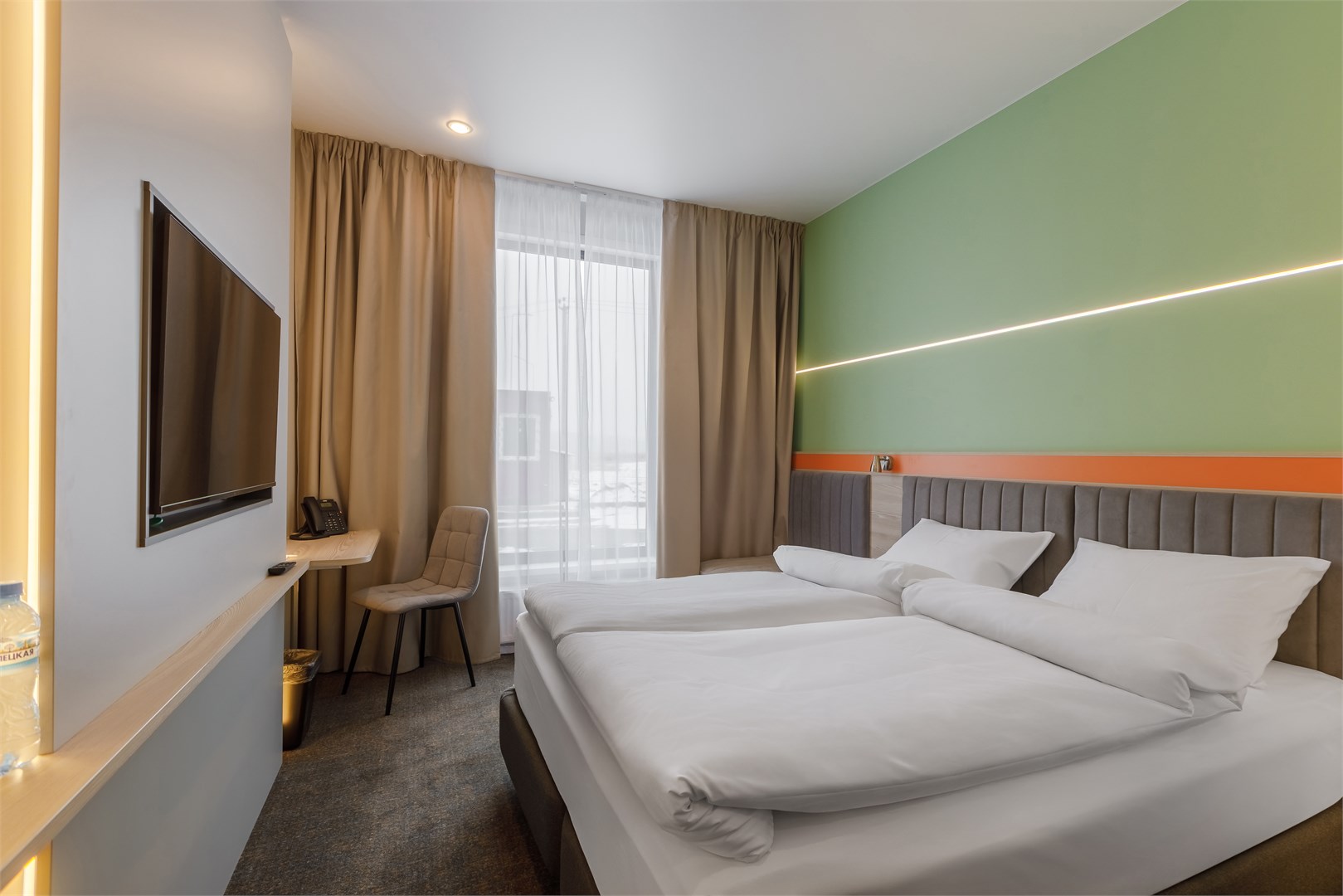 Стандарт с одной большой кроватью в 3А Смоленск M1