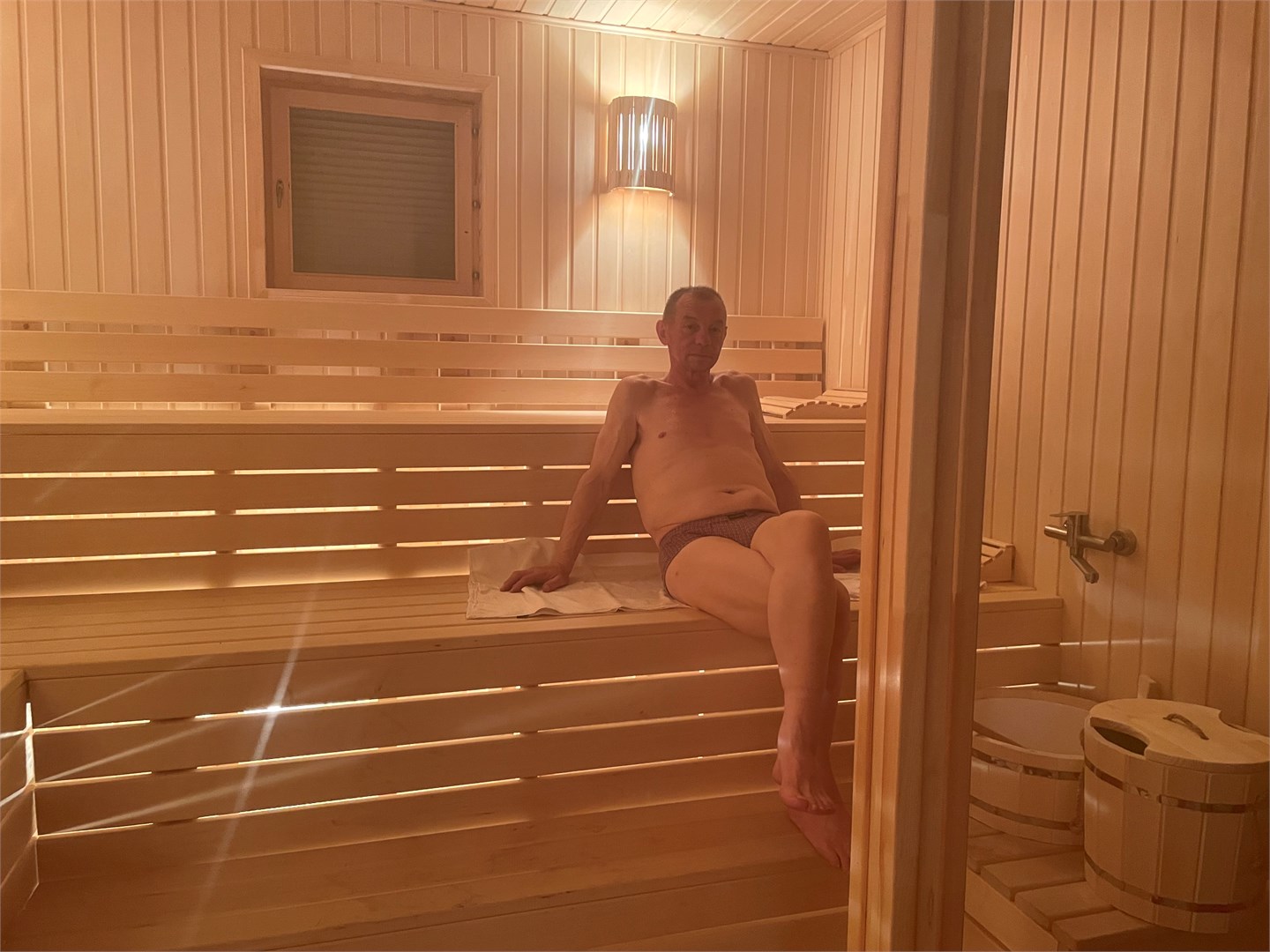 София двухкомнатные апартаменты c общим Бассейном, зоной Барбекю(отдельный домик) в Вилла с видом на горы