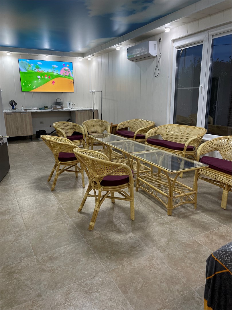 София двухкомнатные апартаменты c общим Бассейном, зоной Барбекю(отдельный домик) в Вилла с видом на горы