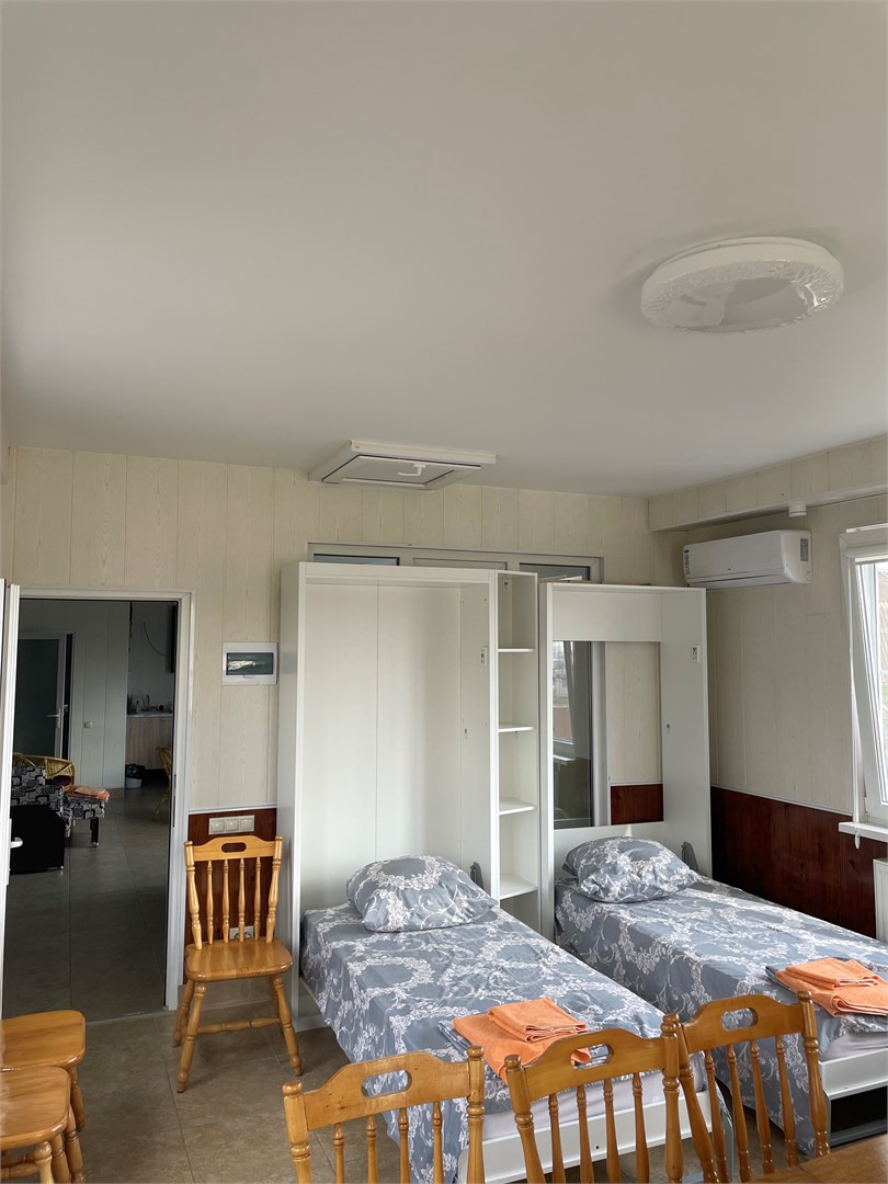 София двухкомнатные апартаменты c общим Бассейном, зоной Барбекю(отдельный домик) в Вилла с видом на горы