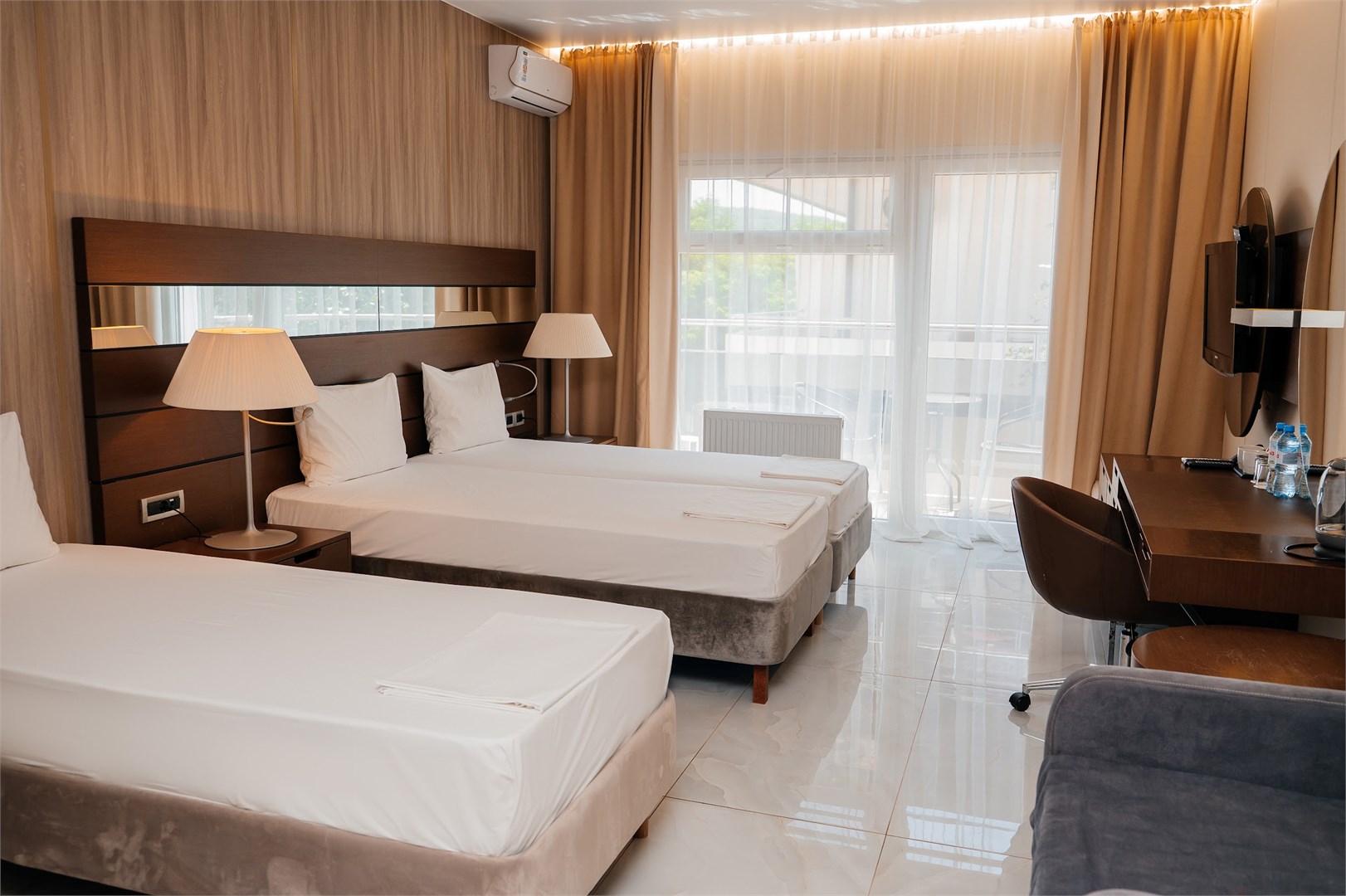 Superior 3-х местный  (Лазурный) в В доме у моря