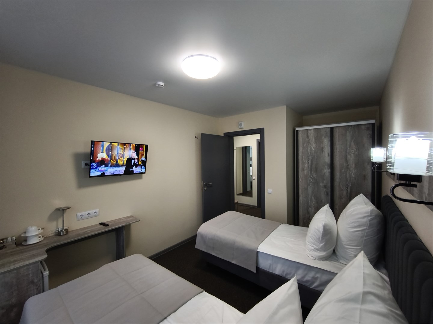 Семейный 4х-местный номер Комфорт в Советская