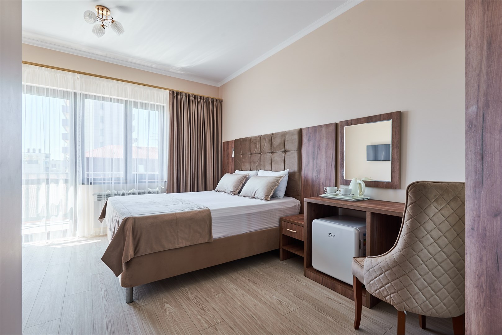 Делюкс с балконом в Эмилия