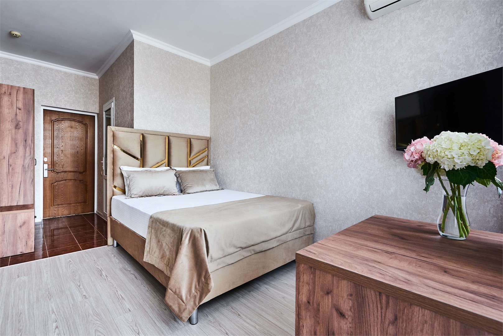 Комфорт с доп. местом в Эмилия