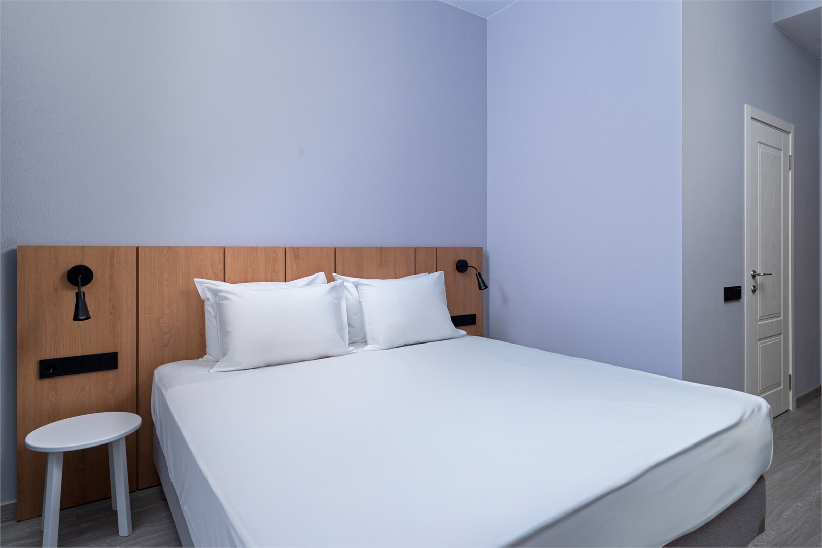 Стандарт 2-местный улучшенный без балкона в Azimut Здоровье Аквамарин