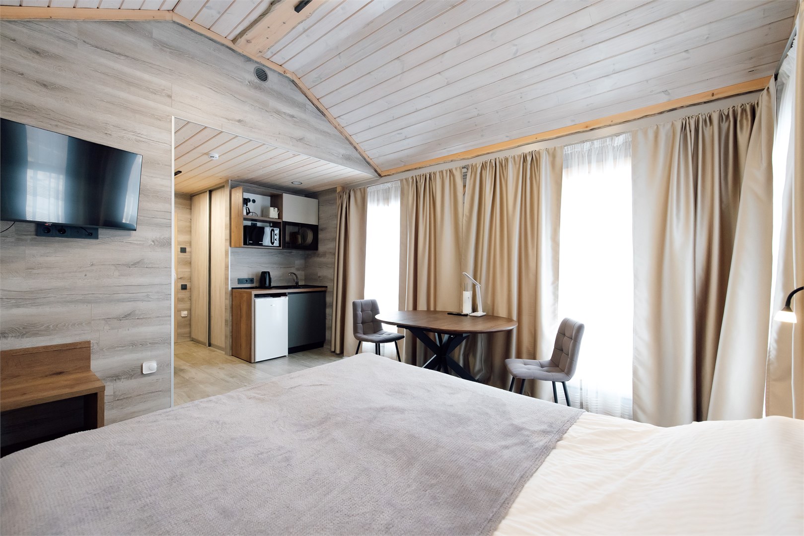 Коттедж для проживания в Акора