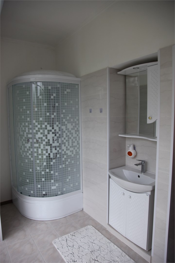 Делюкс (Deluxe) в Анастасия