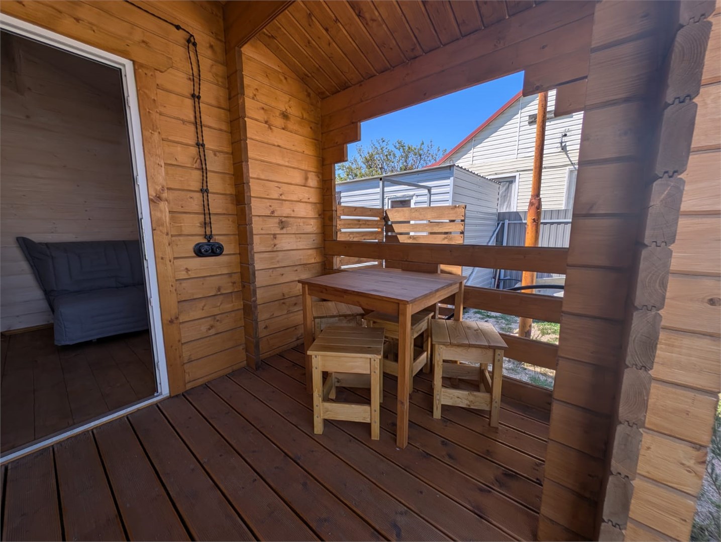 Бунгало семейное в Лето