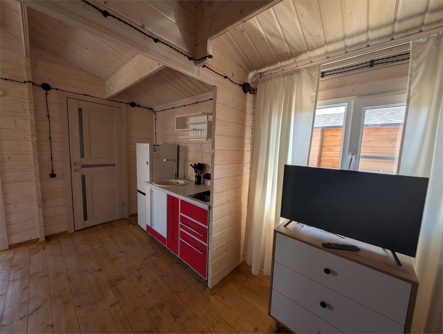 Бунгало семейное в Лето