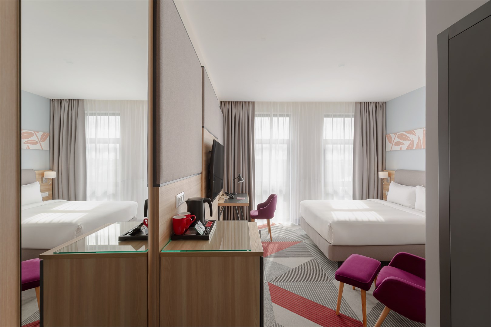 Стандартный номер с двуспальной кроватью и видом на бухту в Рябина от Васта