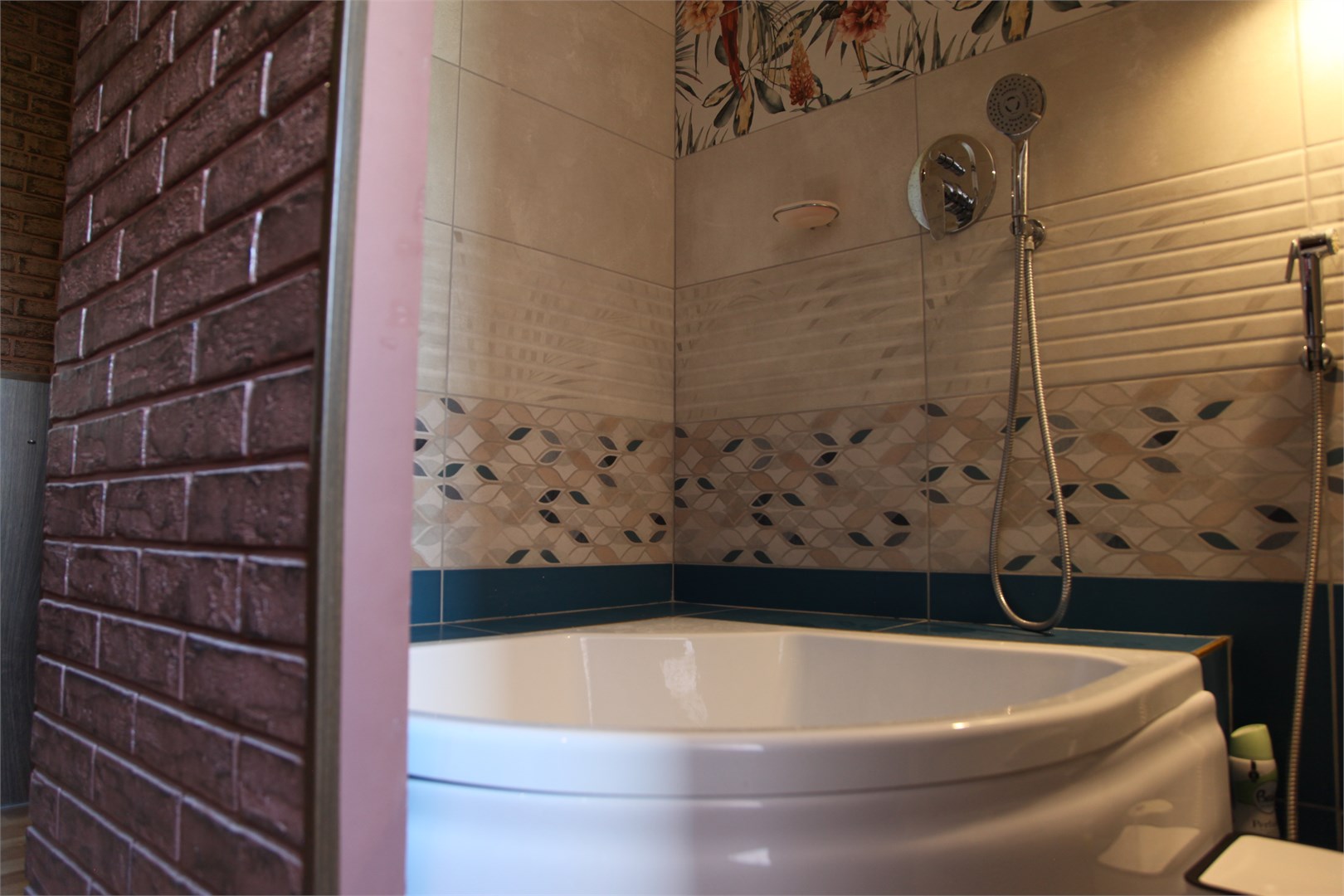 Делюкс (Delux) №3 в Анастасия