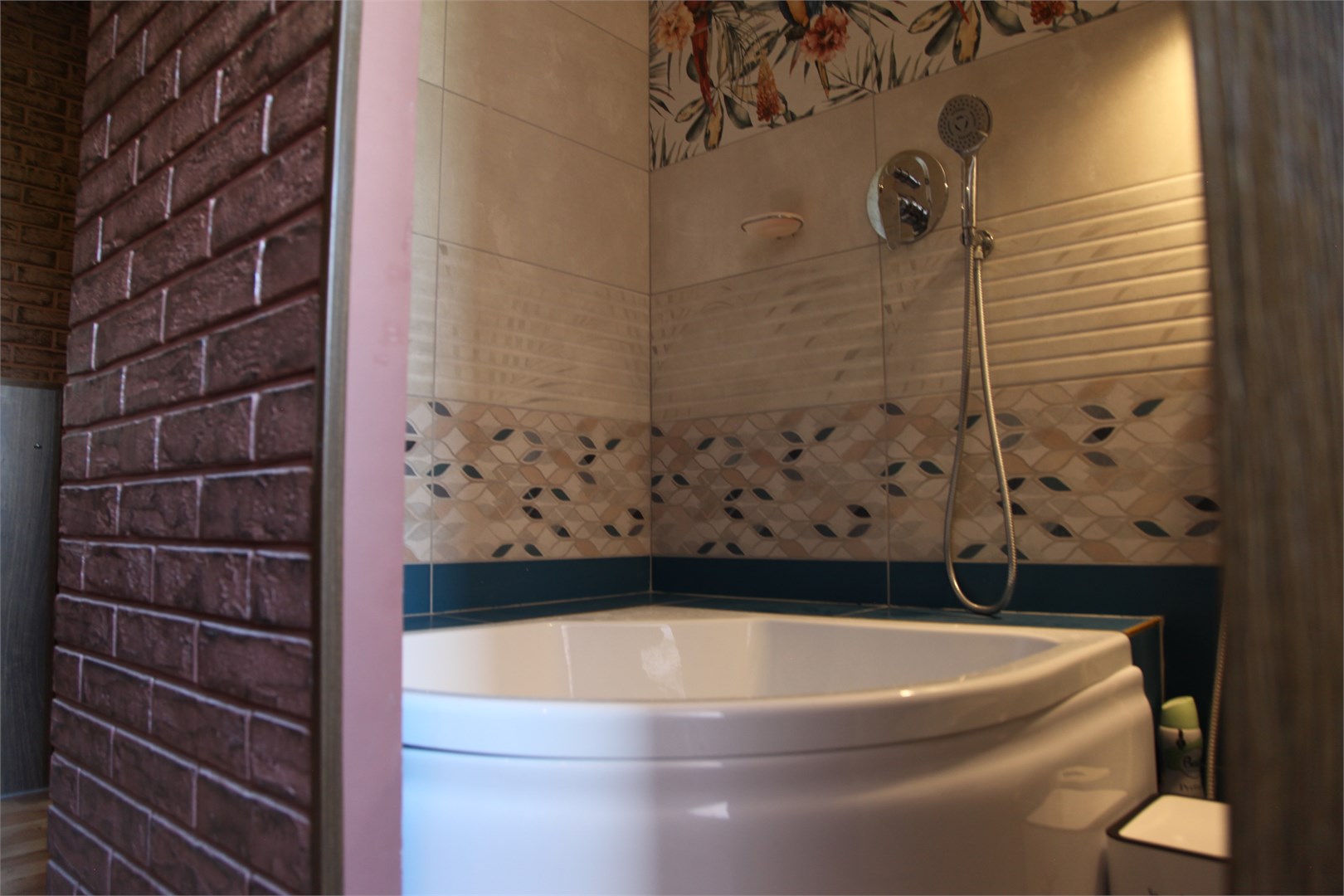 Делюкс (Delux) №3 в Анастасия