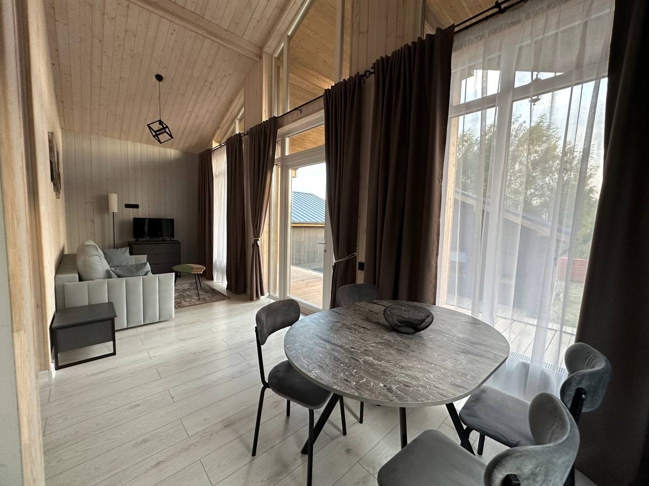 Коттедж №4 в Modom Village