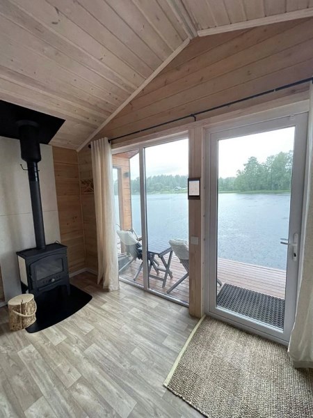 Хаусбот "Сила Вуоксы" + Плавучая беседка-барбекю в Гостевой дом