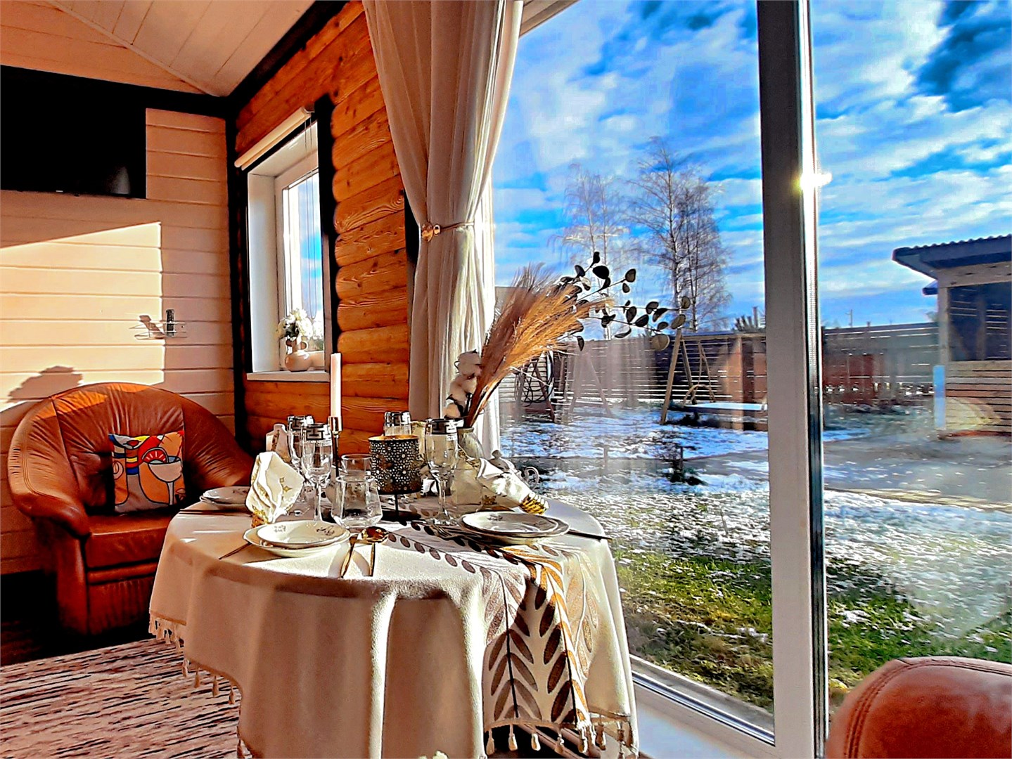 Дом в стиле абстракции в НаИтие