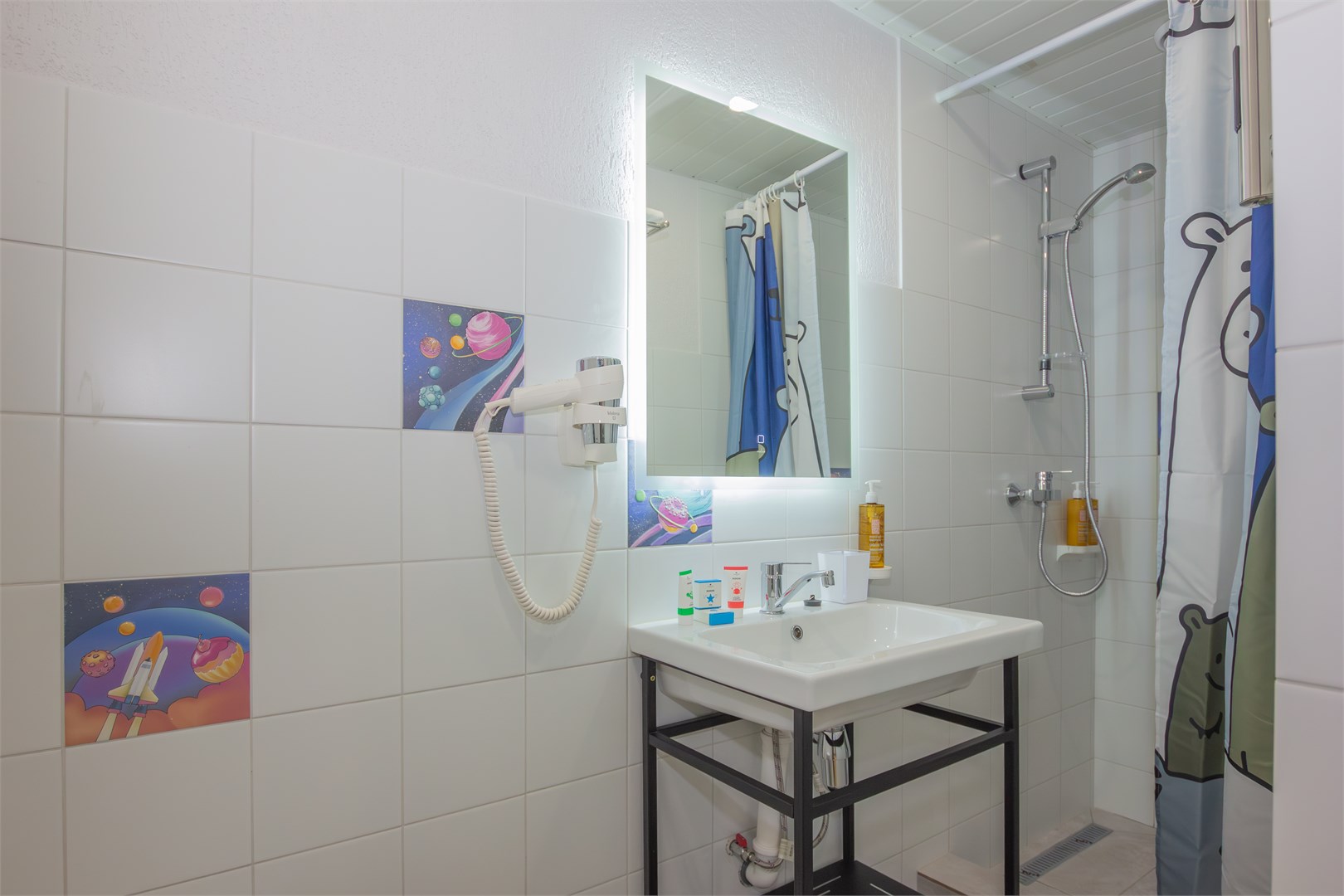 Джуниор Сьют Семейный (корпус "Бурый") в Хрустальная