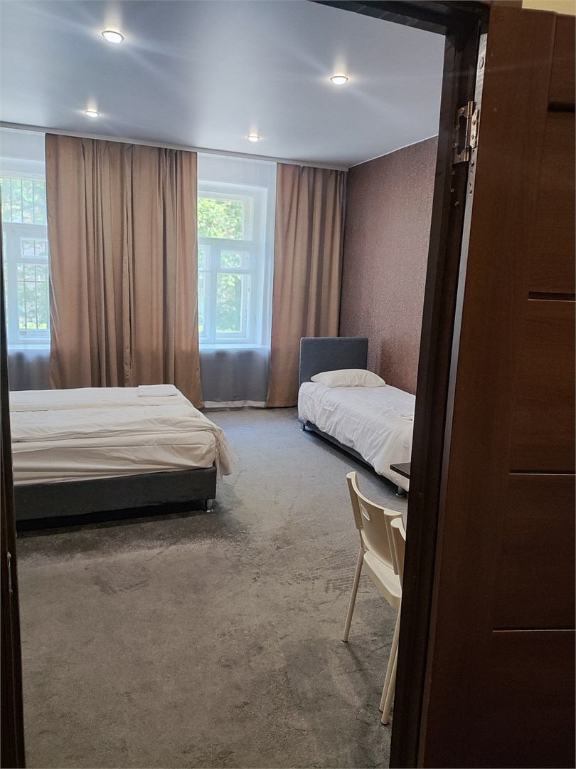 Номер эконом семейный в На академика Лебедева