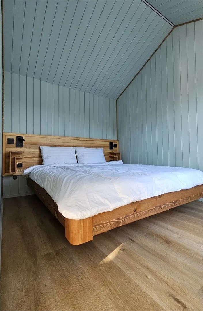 Хаусбот "Сила Ветра" 2+2 в Гостевой дом