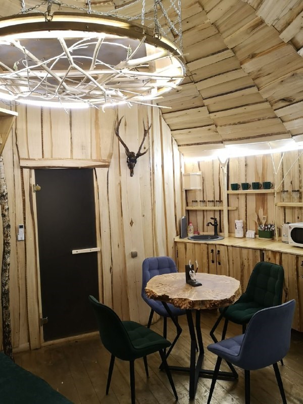 Михали: Глэмпинг Фэнтези