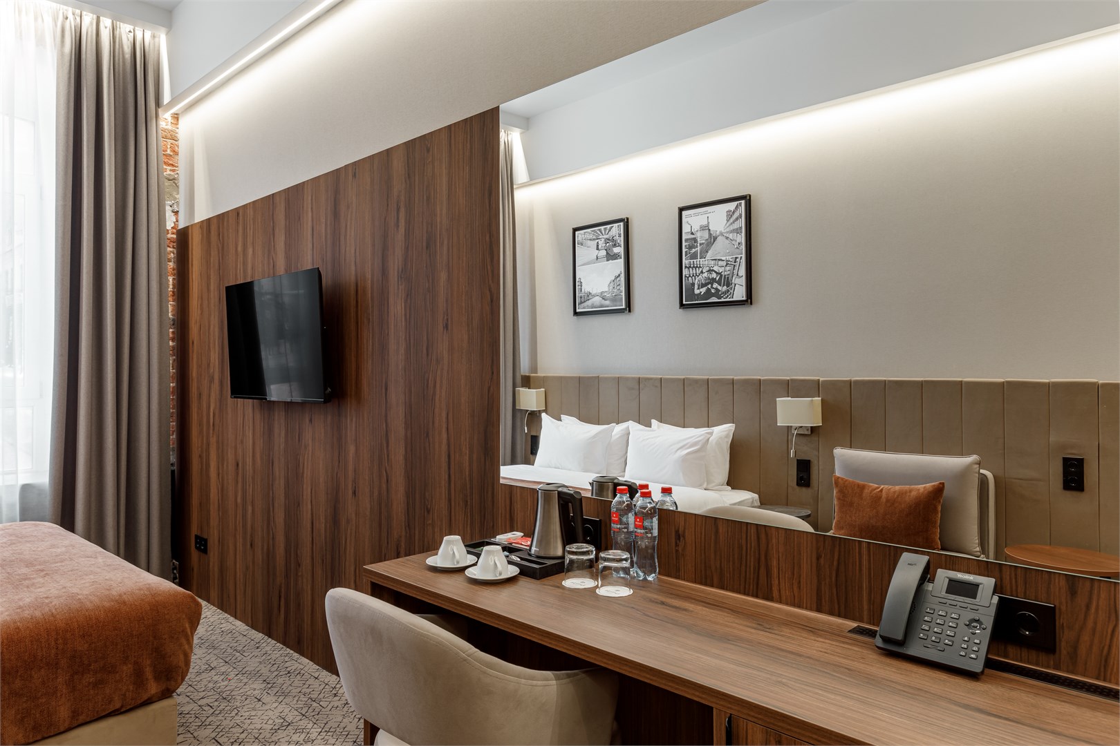 Стандарт с одной большой кроватью в Azimut Отель Орехово-Зуево