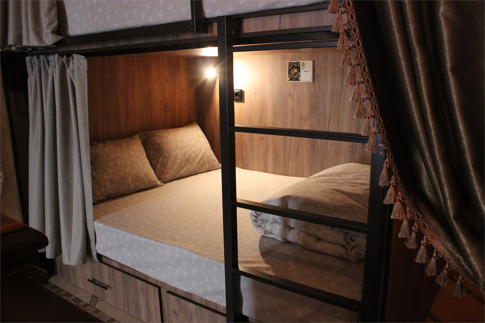 Двухместная капсула Divo Comfort нижняя в Диво