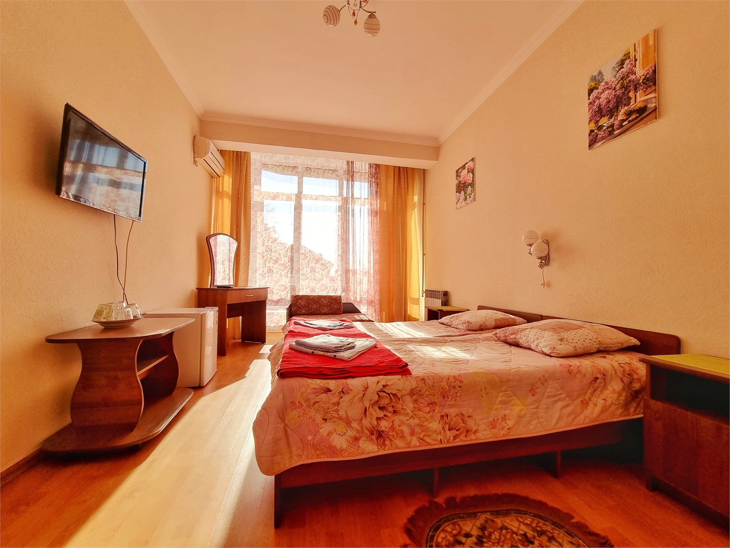 Бюджетный 2-х местный номер с доп. местом в У Веры