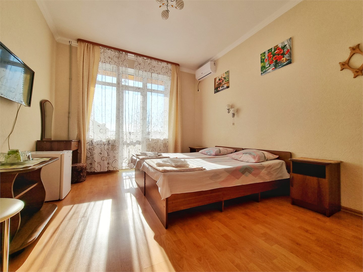Комфортный 2-х местный номер с балконом в У Веры