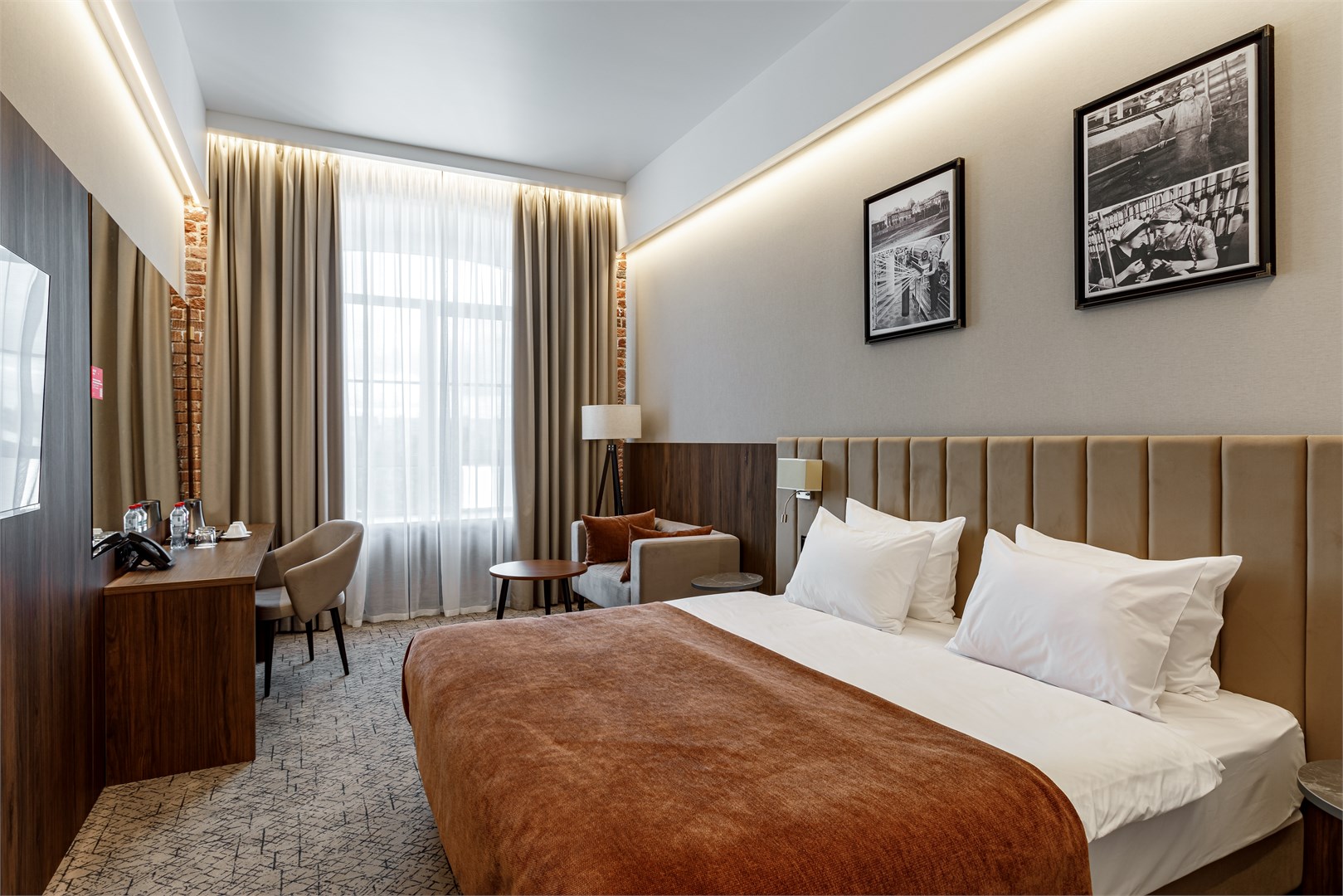 Супериор с одной большой кроватью в Azimut Отель Орехово-Зуево