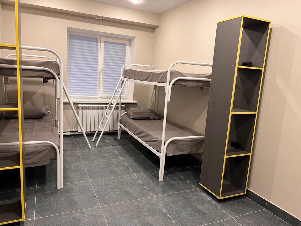 Место в четырехместном номере в Хостел на Ахтубинской