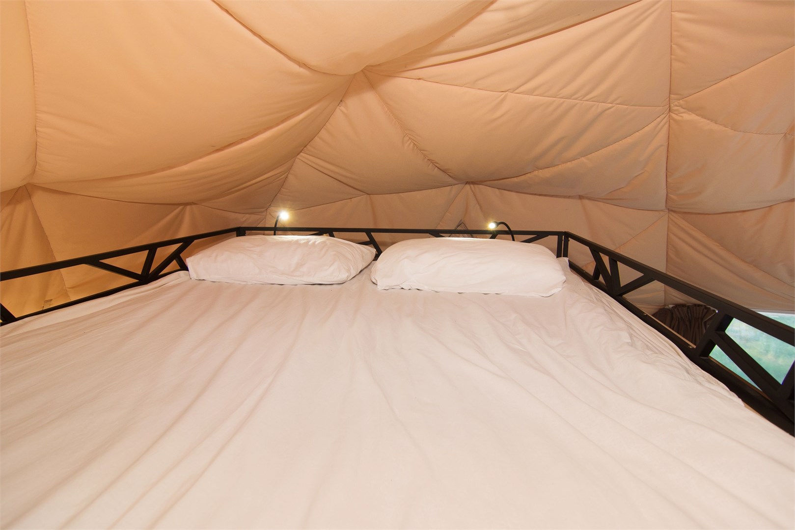 Geocupol с купелью в Rich Life Village