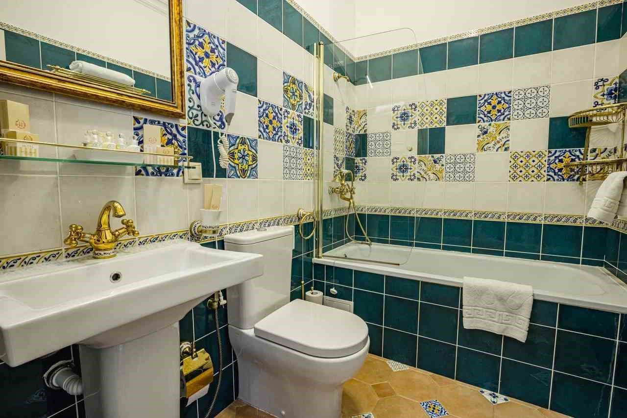 Одноместный первой категории+доп в Главные нарзанные ванны