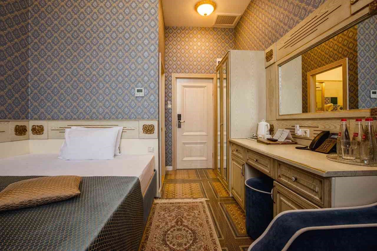 Одноместный первой категории+доп в Главные нарзанные ванны