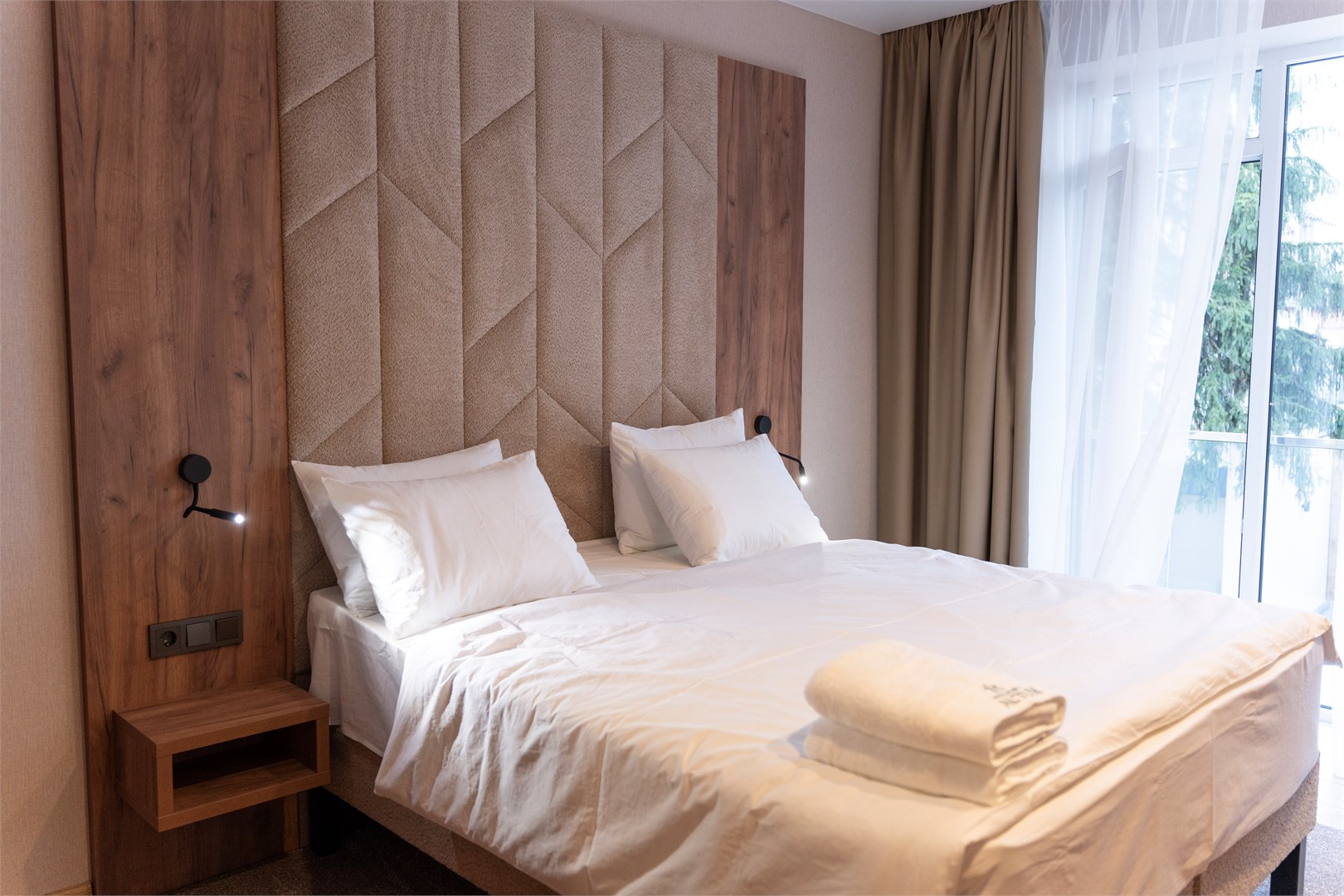 Делюкс в Альтум