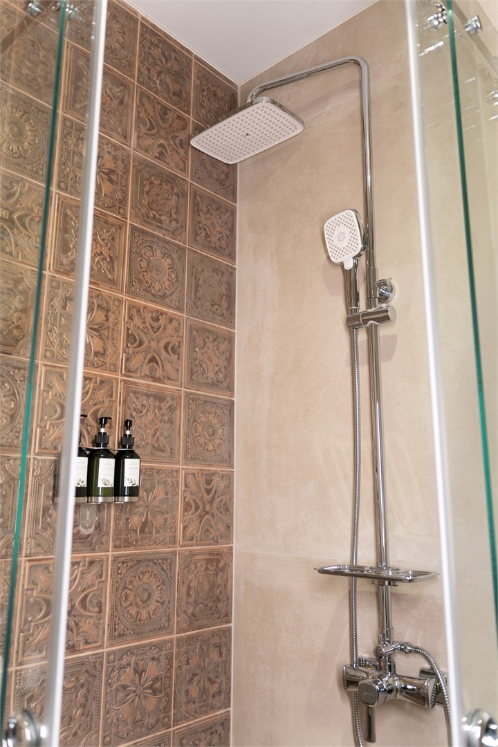 Делюкс в Альтум