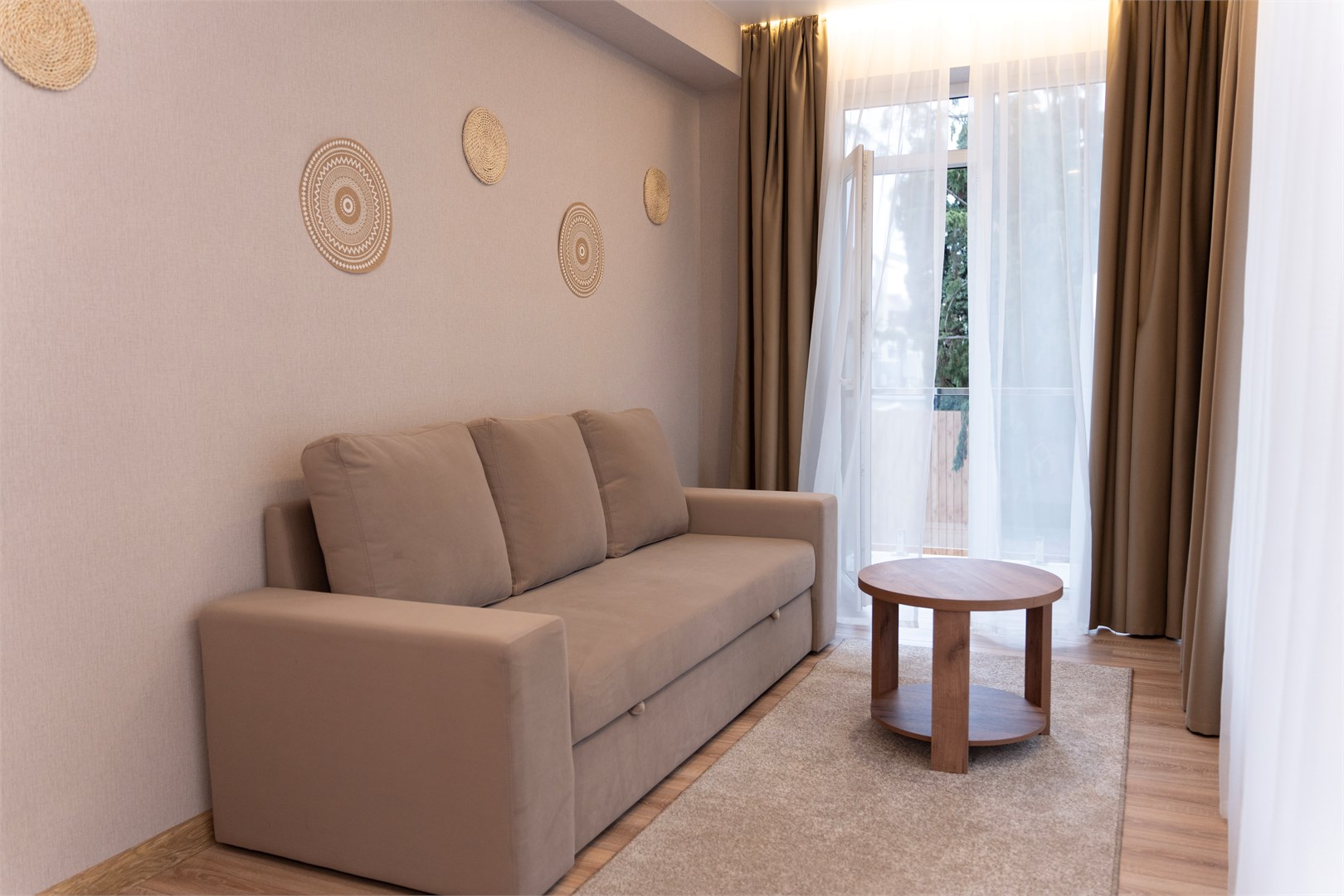 Делюкс в Альтум