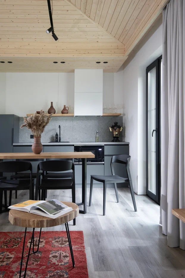 Лодж М в Лесной Берег