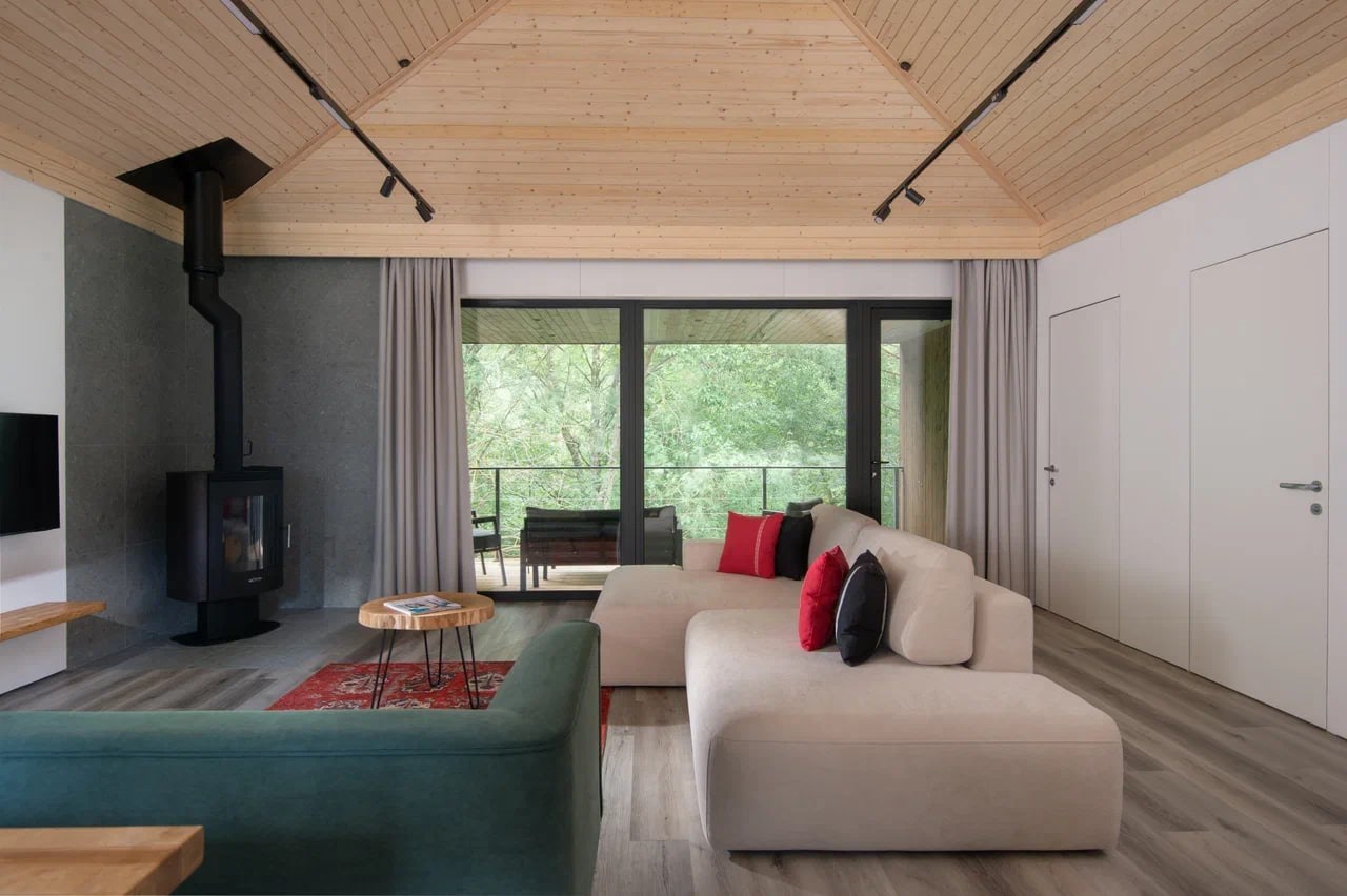 Лодж XL в Лесной Берег