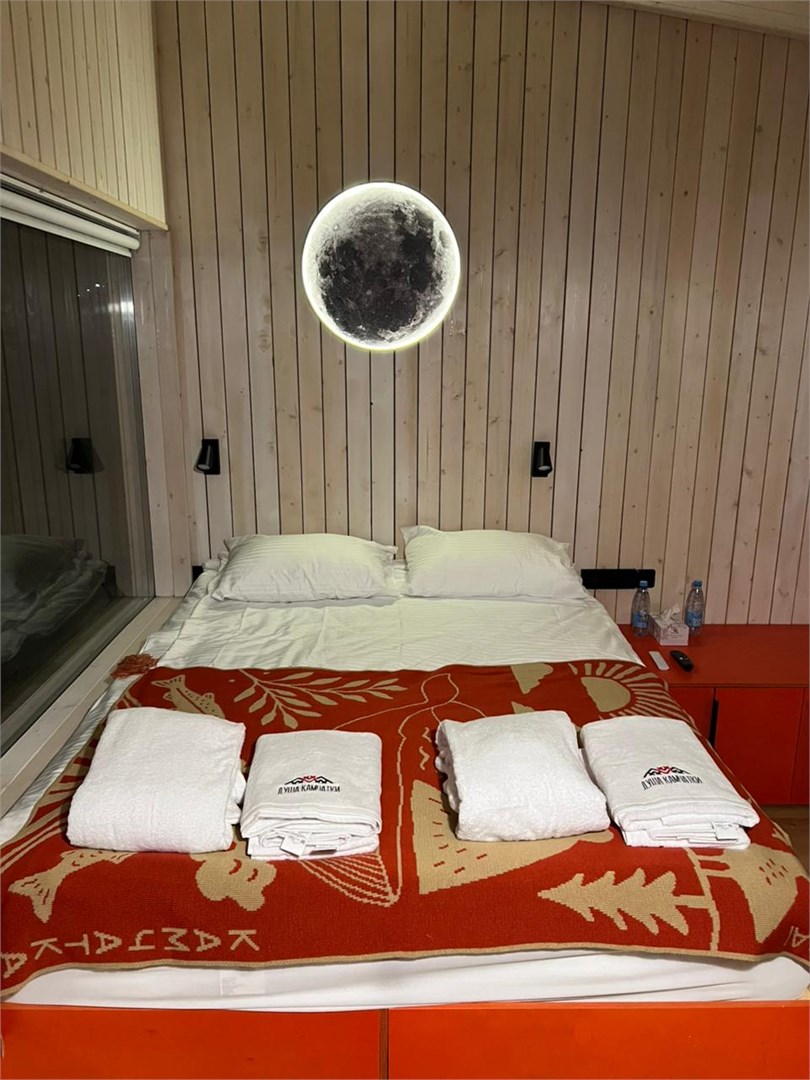 Шишель в Душа Камчатки