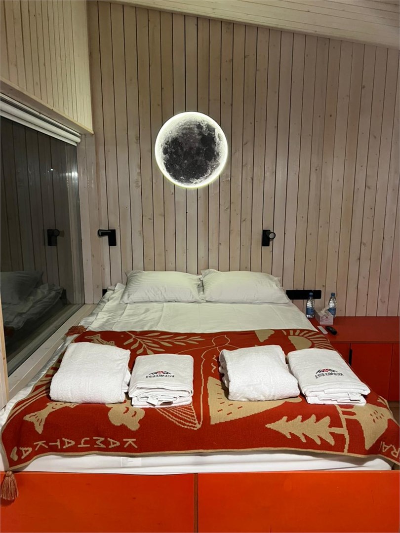 Шишель в Душа Камчатки