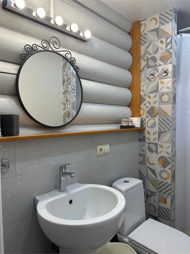 Duplex, двухэтажный семейный номер в Winnie house