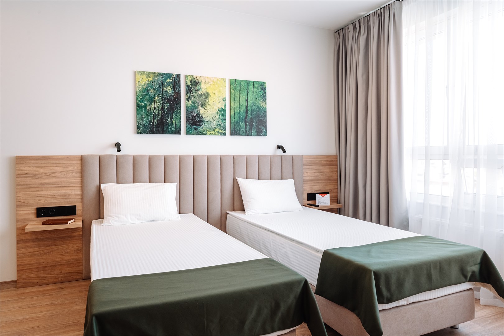 Студия с видом на озеро в Тайвас