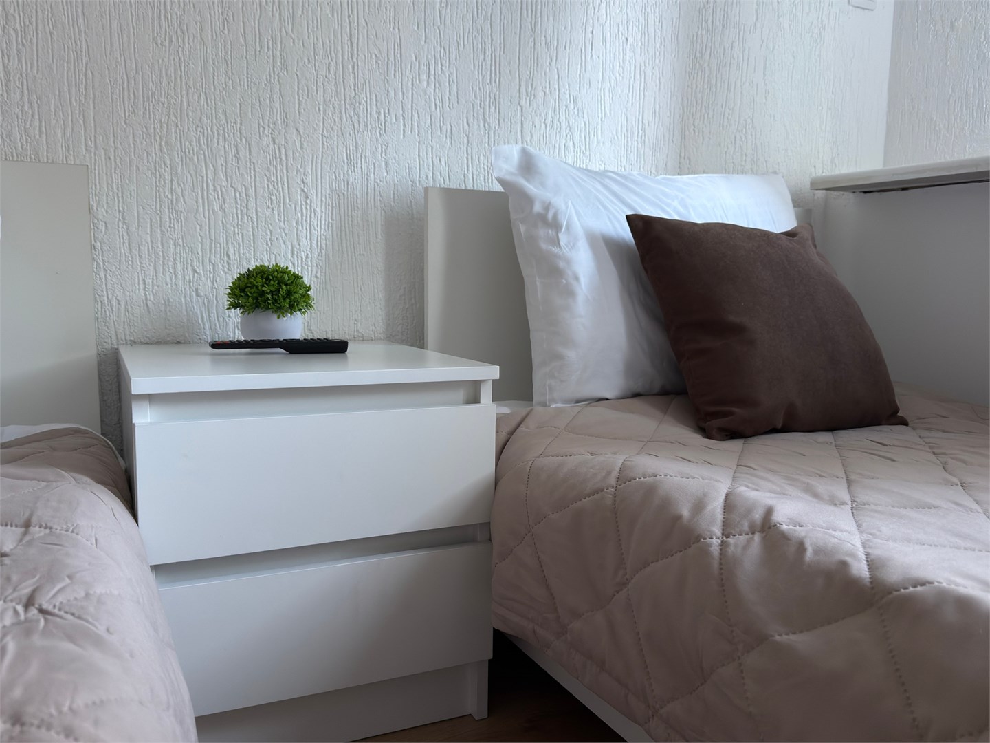 Улучшенная студия с двумя раздельными кроватями в Green Grape SyncotelHome