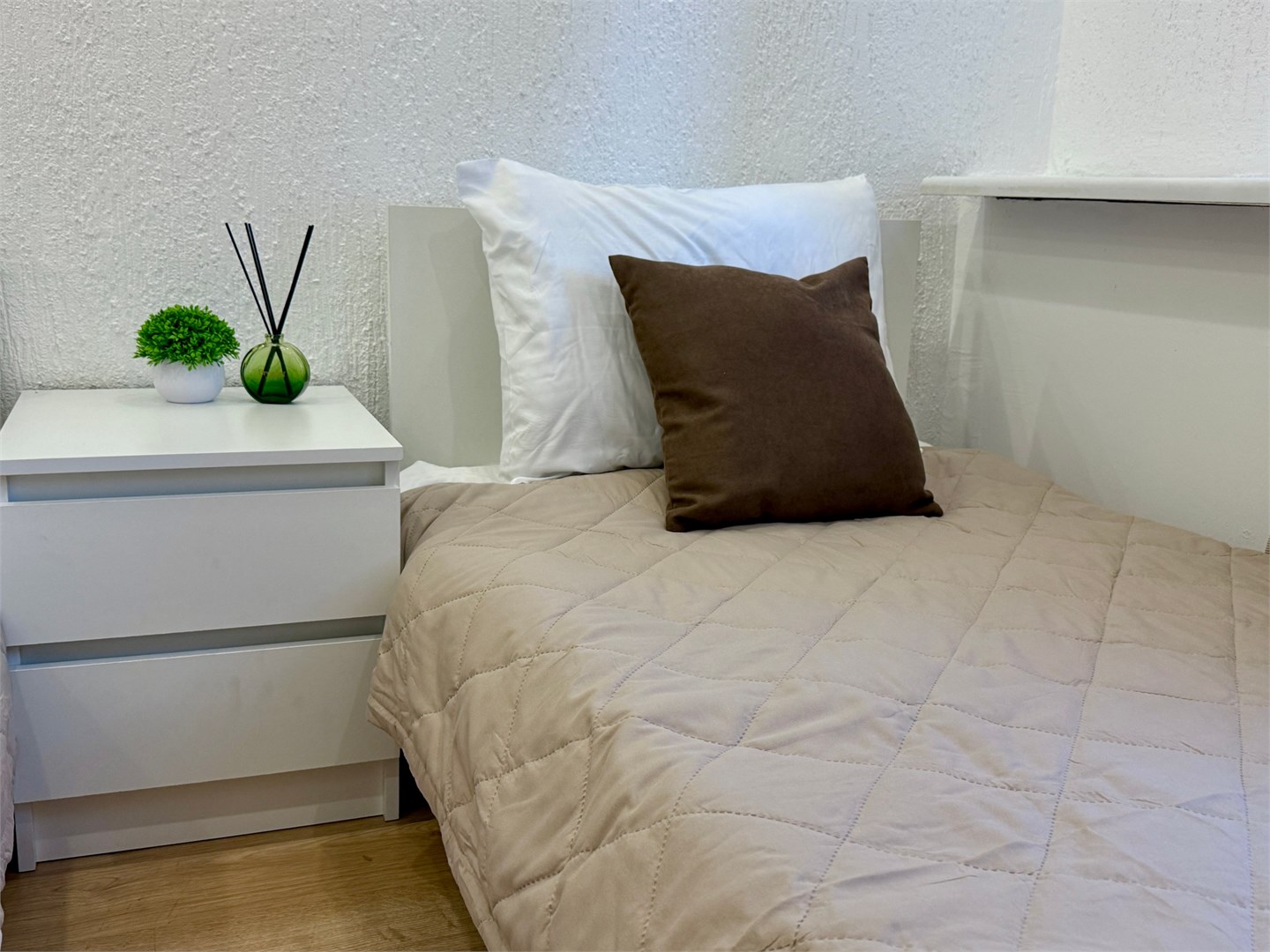 Улучшенная студия с двумя раздельными кроватями в Green Grape SyncotelHome