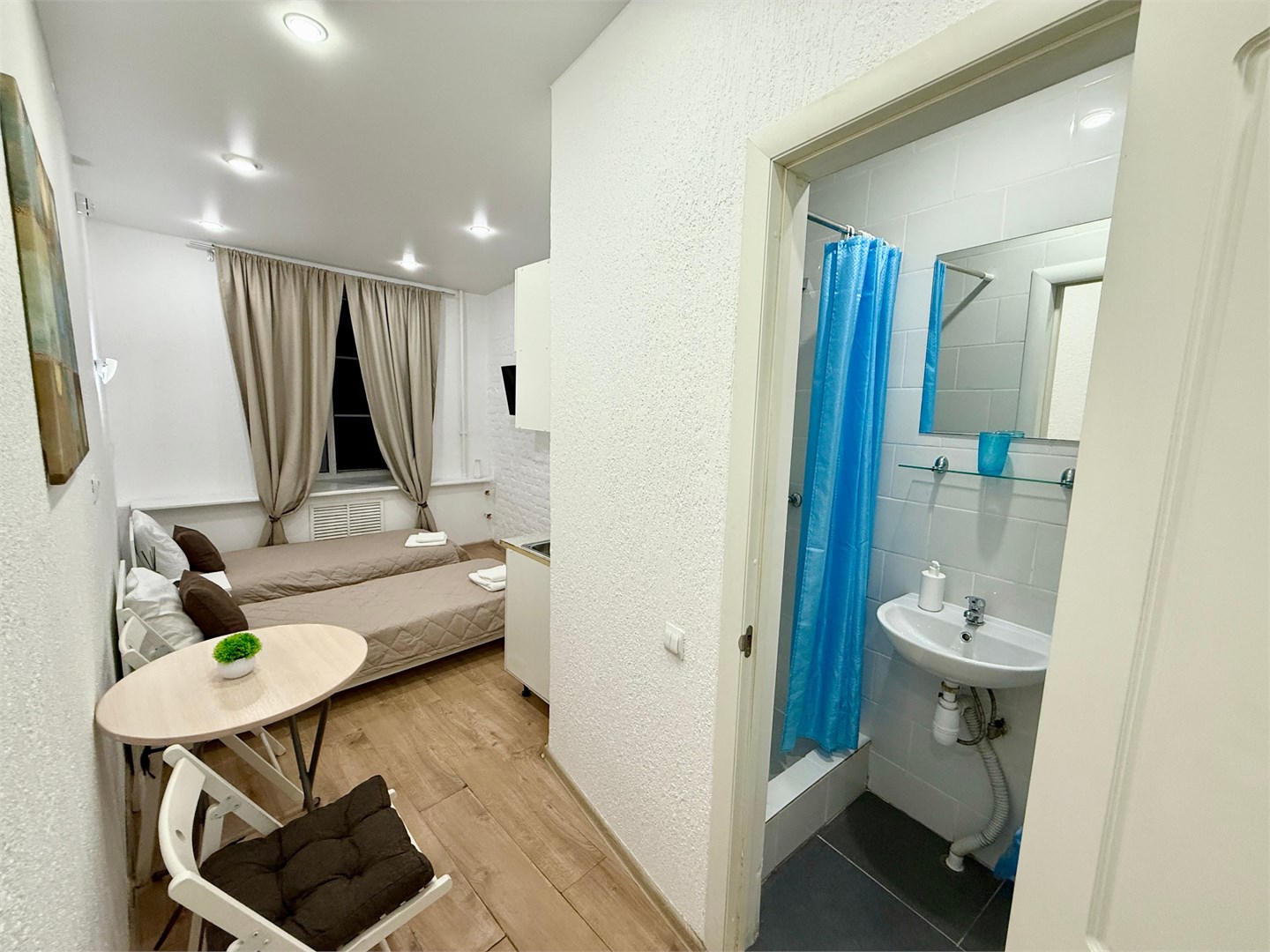 Улучшенная студия с двумя раздельными кроватями в Green Grape SyncotelHome