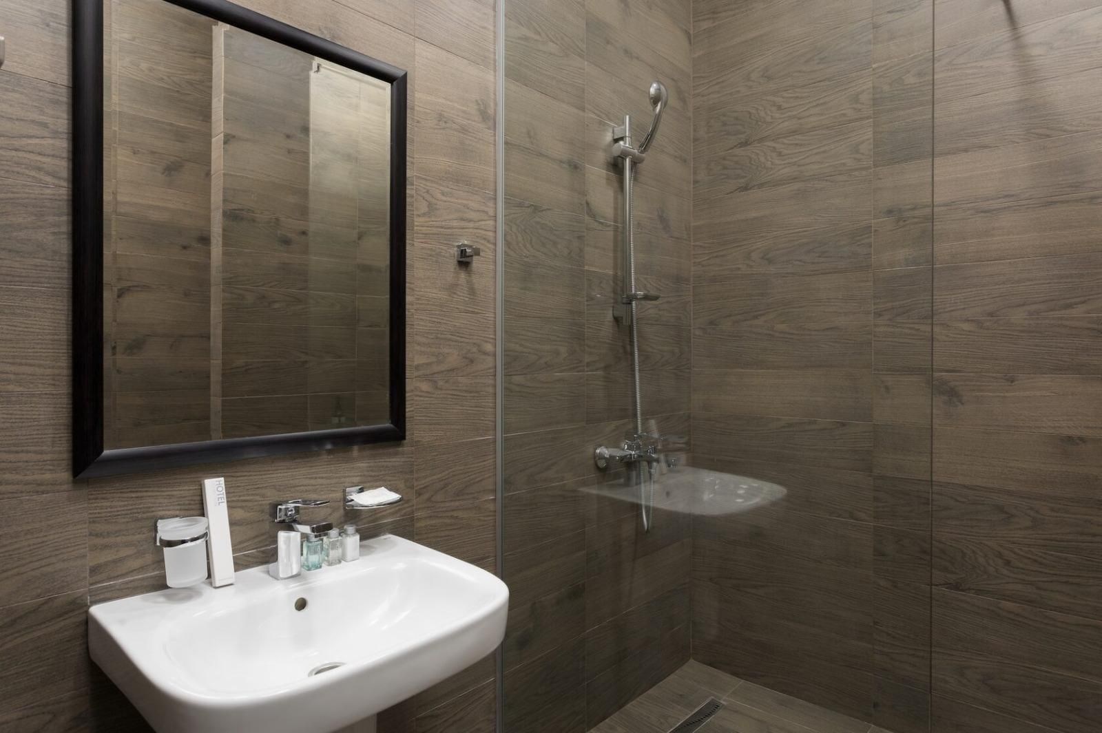 Делюкс без балкона, вид во двор в Loft