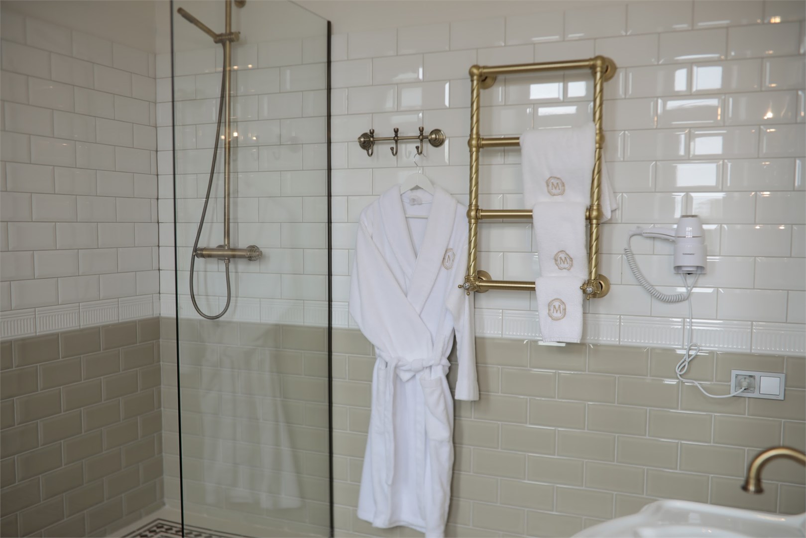 Джуниор сюит в Михайловская