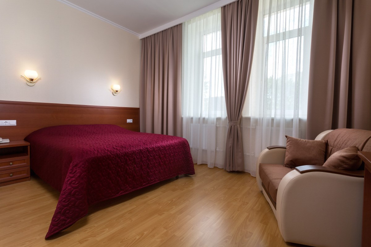 DBL Comfort в Avetpark Hotel